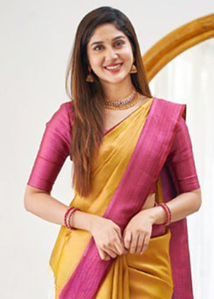 Mustard Banarasi Silk Saree With Blouse Piece