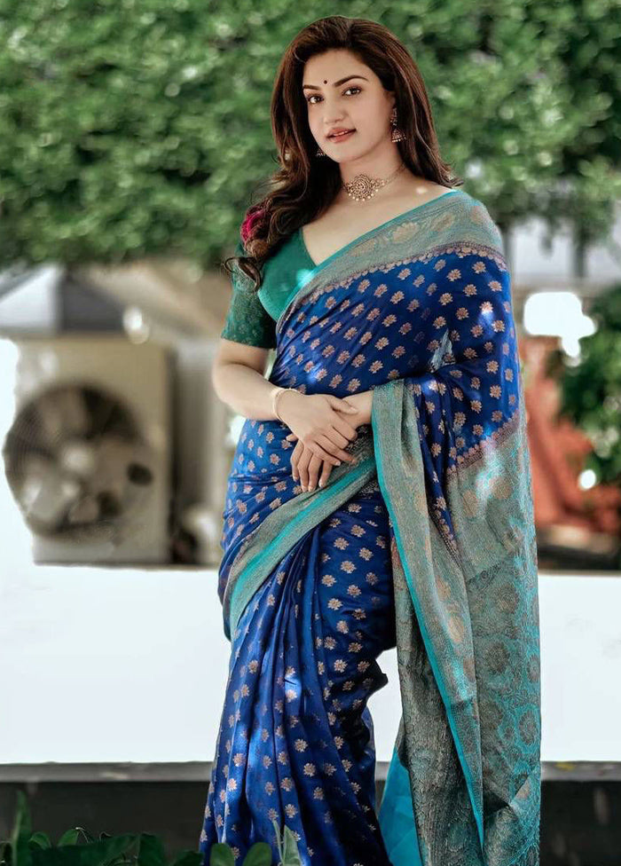 Navy Blue Banarasi Silk Saree With Blouse Piece