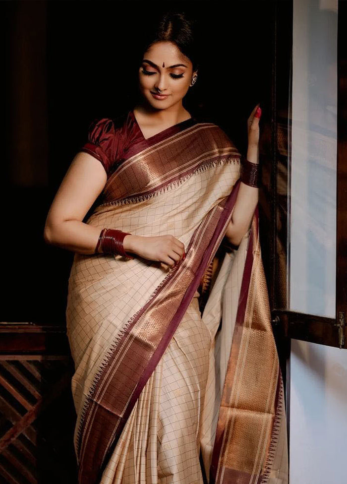 Cream Banarasi Silk Saree With Blouse Piece