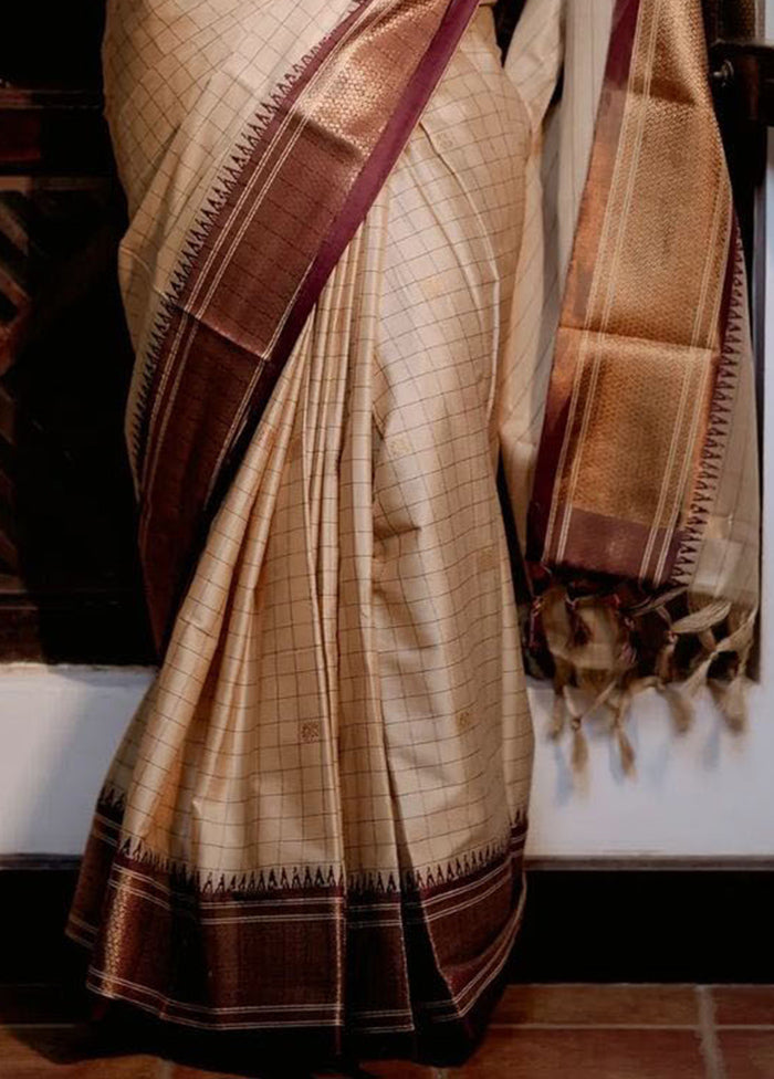 Cream Banarasi Silk Saree With Blouse Piece