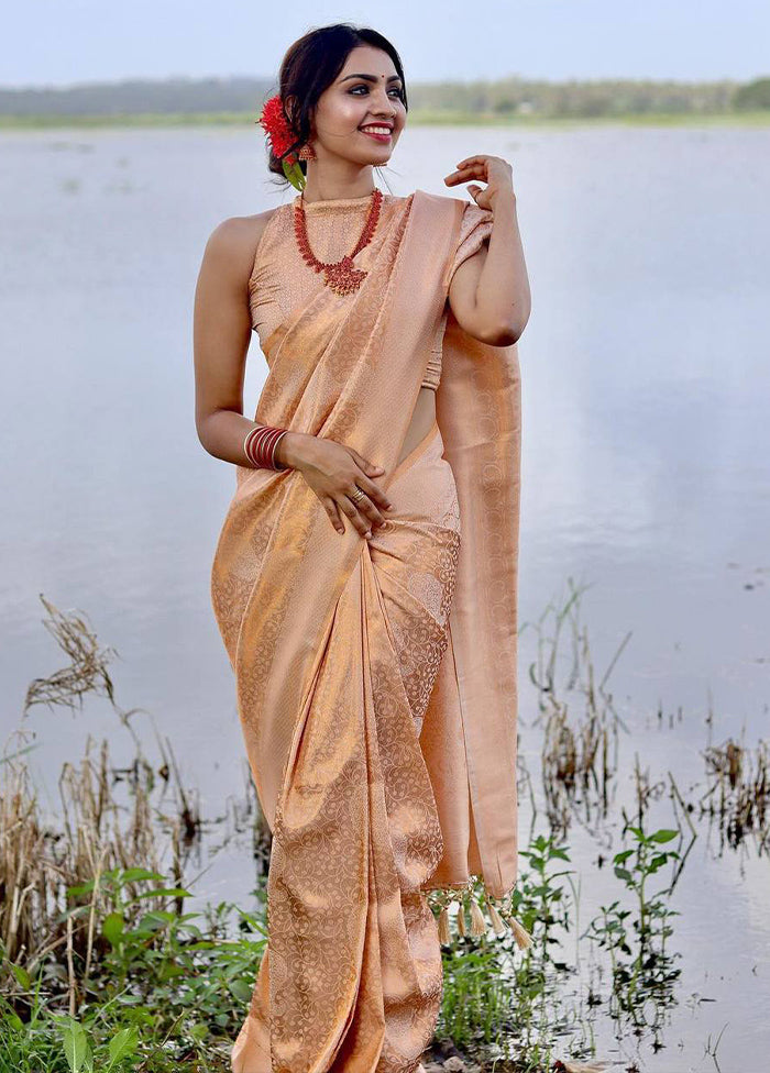 Cream Banarasi Silk Saree With Blouse Piece