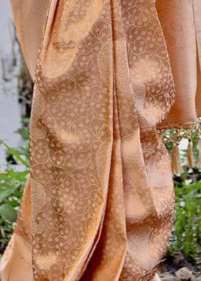 Cream Banarasi Silk Saree With Blouse Piece