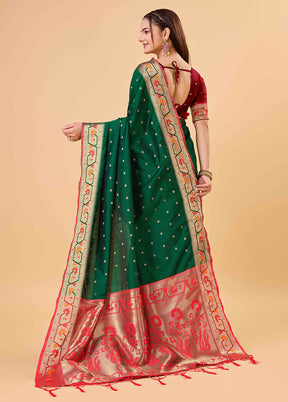 Green Banarasi Silk Saree With Blouse Piece