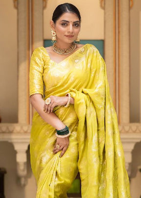 Yellow Banarasi Silk Saree With Blouse Piece