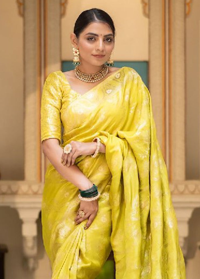 Yellow Banarasi Silk Saree With Blouse Piece