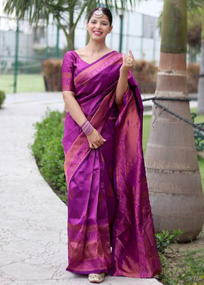 Purple Banarasi Silk Saree With Blouse Piece