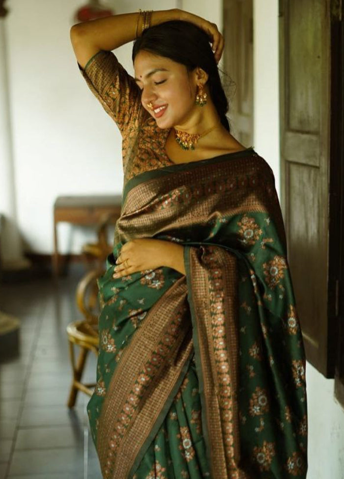 Green Spun Silk Saree With Blouse Piece