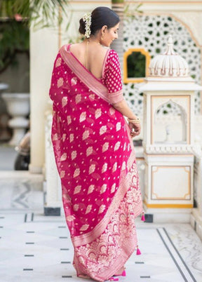 Rani Banarasi Silk Saree With Blouse Piece