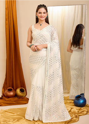 Cream Georgette Saree With Blouse Piece