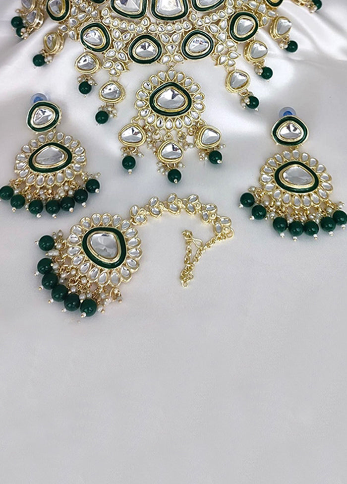 Green Alloy Jewellery Set