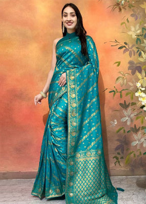 Rama Dupion Silk Saree With Blouse Piece