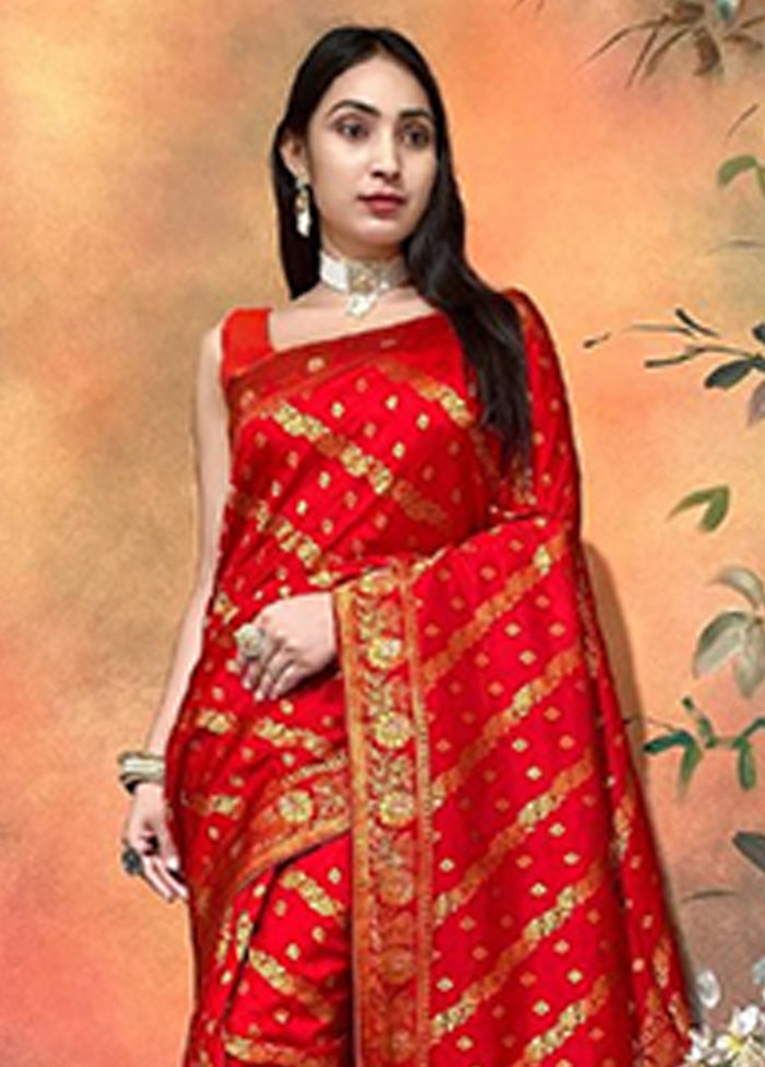 Red Dupion Silk Saree With Blouse Piece