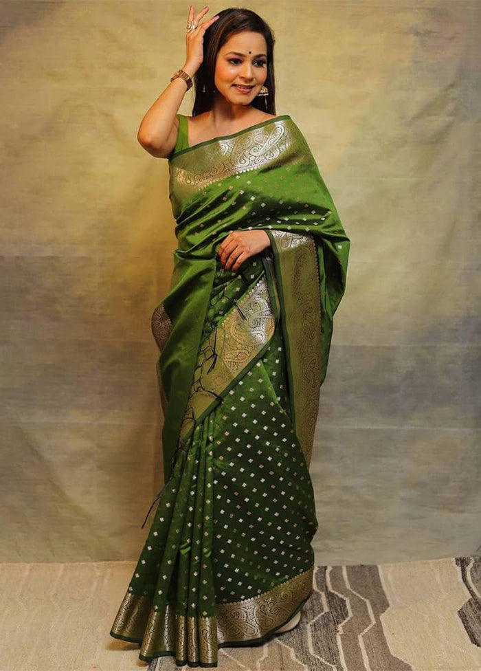 Mehendi Dupion Silk Saree With Blouse Piece