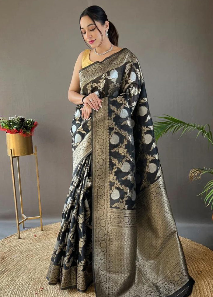 Black Banarasi Silk Saree With Blouse Piece