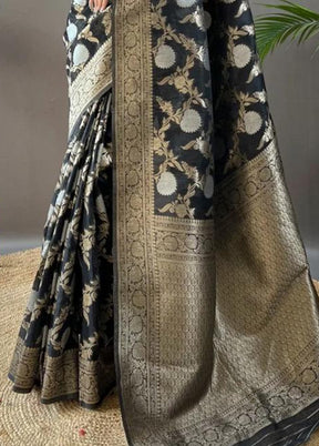 Black Banarasi Silk Saree With Blouse Piece