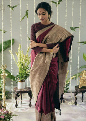 Wine Banarasi Silk Saree With Blouse Piece