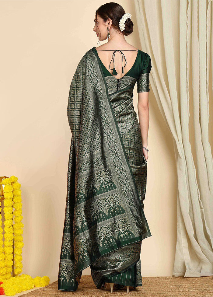 Dark Green Banarasi Silk Saree With Blouse Piece