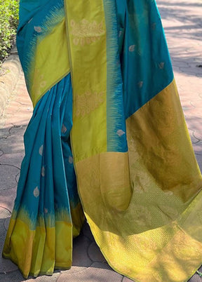 Multicolor Banarasi Silk Saree With Blouse Piece