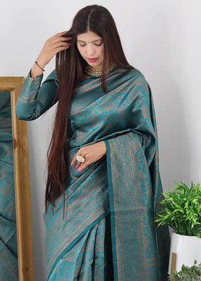 Rama Banarasi Silk Saree With Blouse Piece