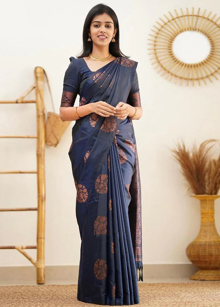 Navy Blue Banarasi Silk Saree With Blouse Piece