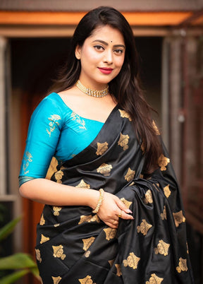 Black Banarasi Silk Saree With Blouse Piece