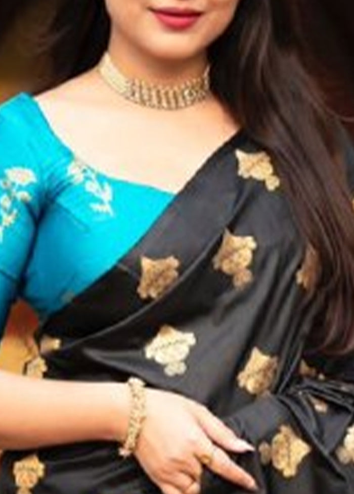 Black Banarasi Silk Saree With Blouse Piece