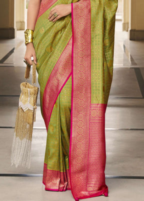 Mehendi Banarasi Silk Saree With Blouse Piece