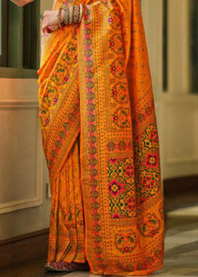 Mustard Banarasi Silk Saree With Blouse Piece