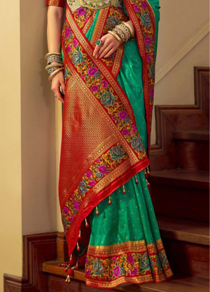 Rama Banarasi Silk Saree With Blouse Piece