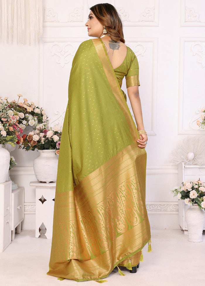 Light Green Spun Silk Saree With Blouse Piece