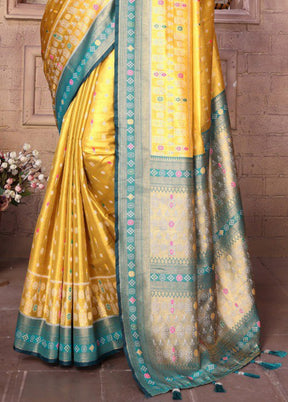 Yellow Banarasi Silk Saree With Blouse Piece