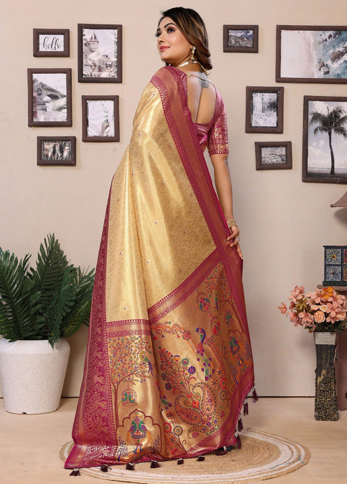 Cream Banarasi Silk Saree With Blouse Piece