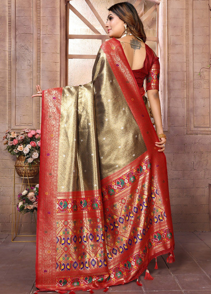 Golden Banarasi Silk Saree With Blouse Piece