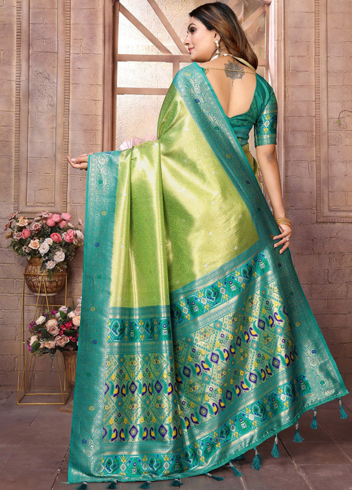 Pista Green Banarasi Silk Saree With Blouse Piece