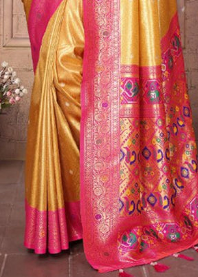 Yellow Banarasi Silk Saree With Blouse Piece