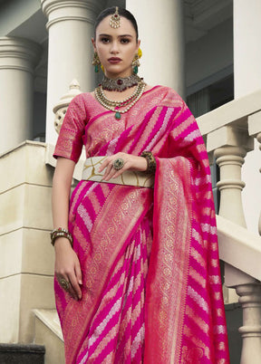 Rani Banarasi Silk Saree With Blouse Piece