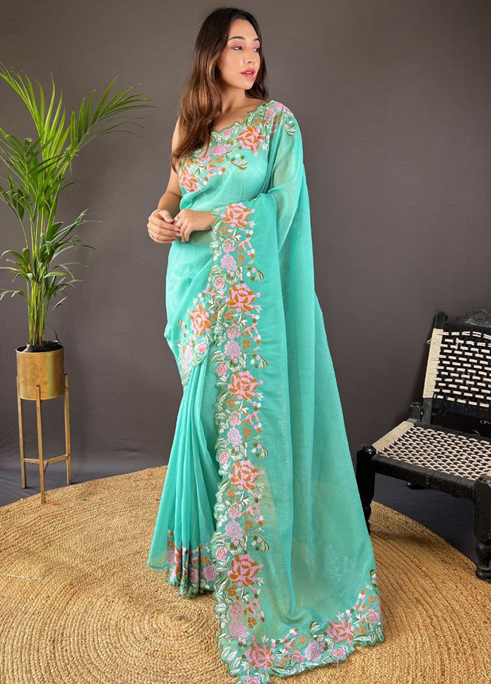 Mint Green Spun Silk Saree With Blouse Piece