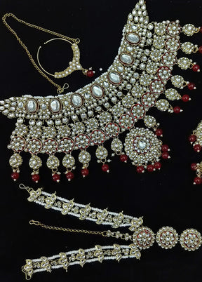 Maroon Alloy Jewellery Set