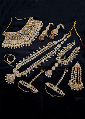 White Alloy Jewellery Set