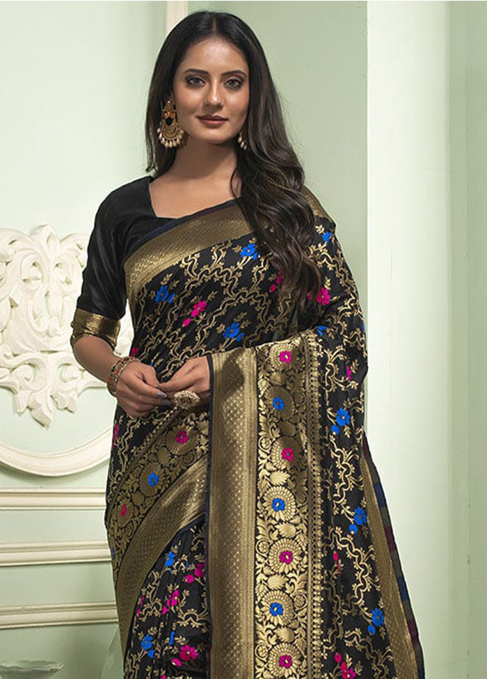 Black Banarasi Silk Saree With Blouse Piece