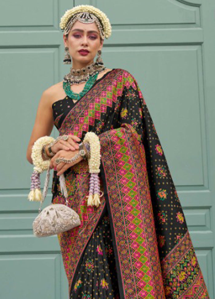 Black Banarasi Silk Saree With Blouse Piece