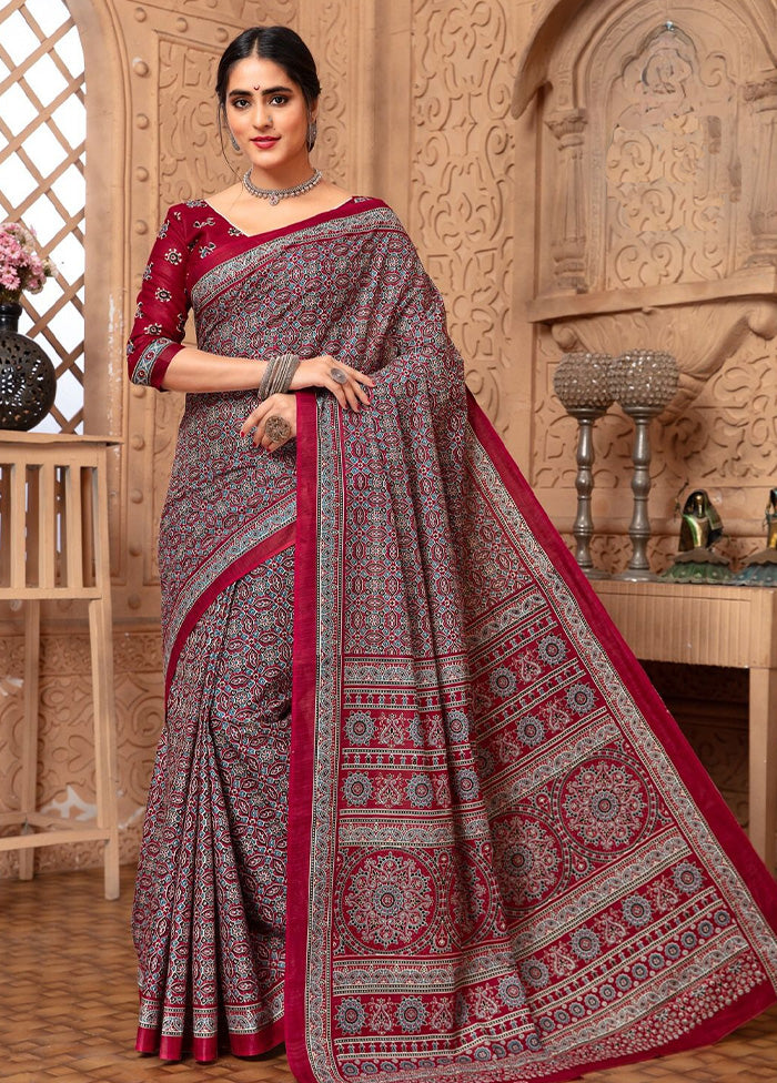 Multicolor Cotton Saree With Blouse Piece