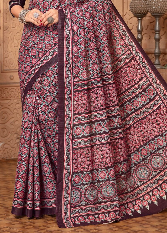 Multicolor Cotton Saree With Blouse Piece