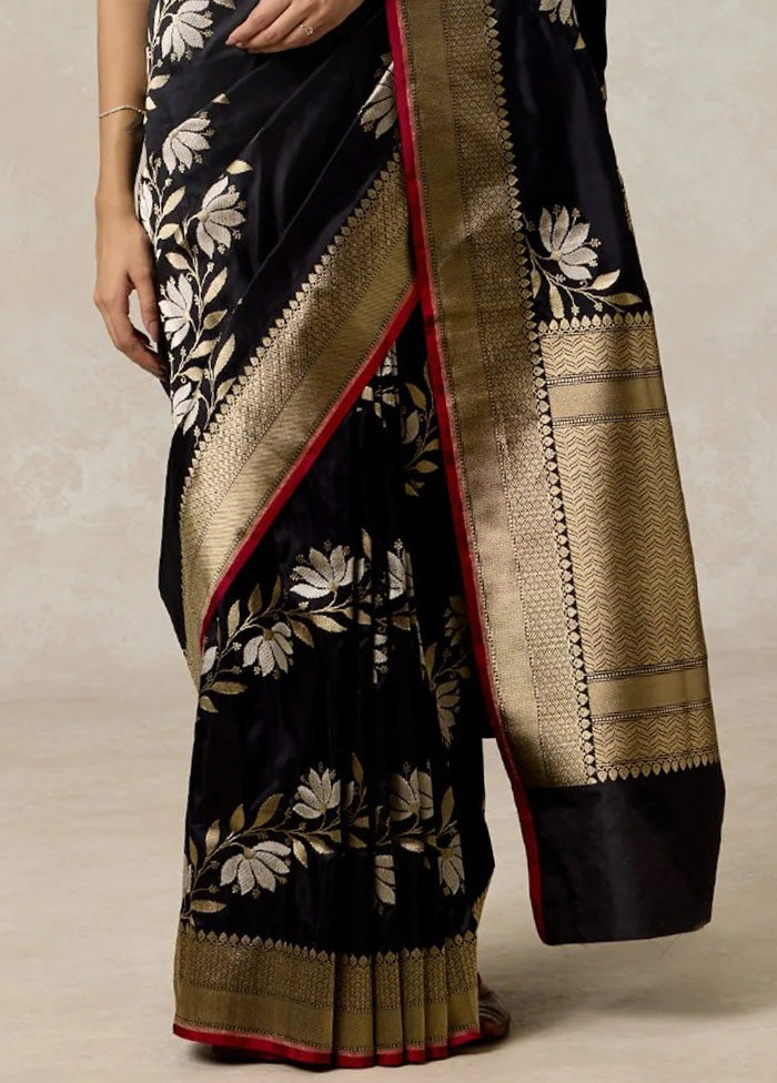 Black Banarasi Silk Saree With Blouse Piece