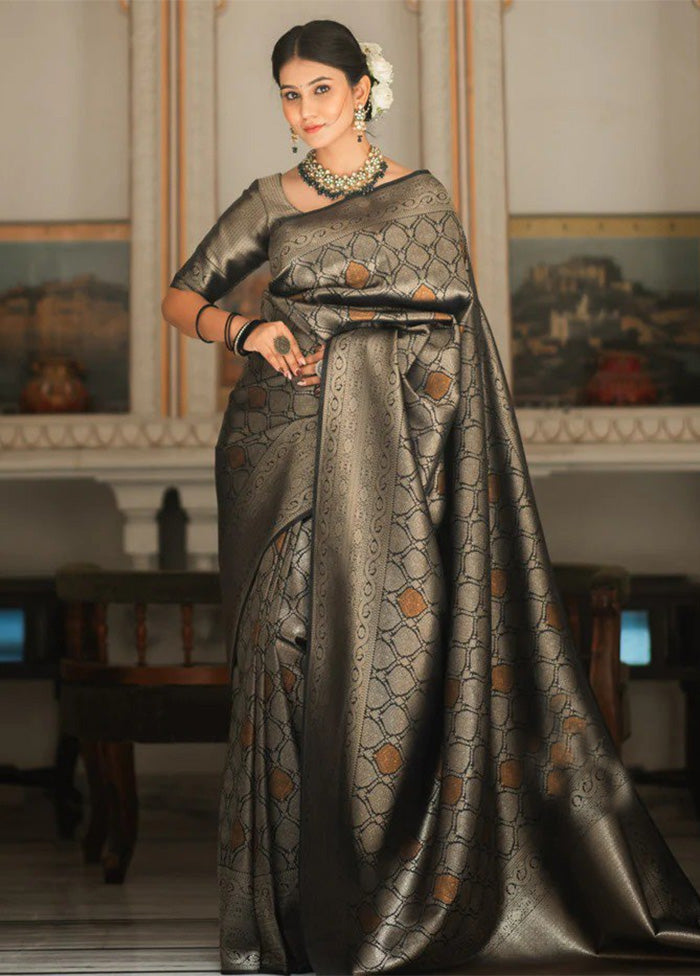 Black Banarasi Silk Saree With Blouse Piece