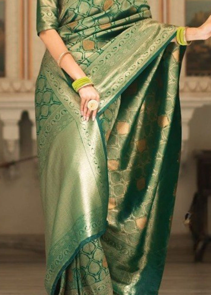 Green Banarasi Silk Saree With Blouse Piece