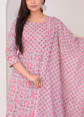 3 Pc Multicolor Pure Readymade Cotton Suit Set