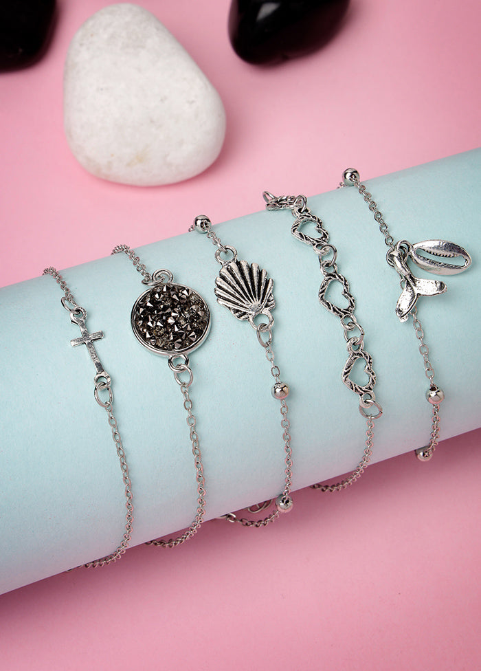 Silver Alloy Glossy Bracelet