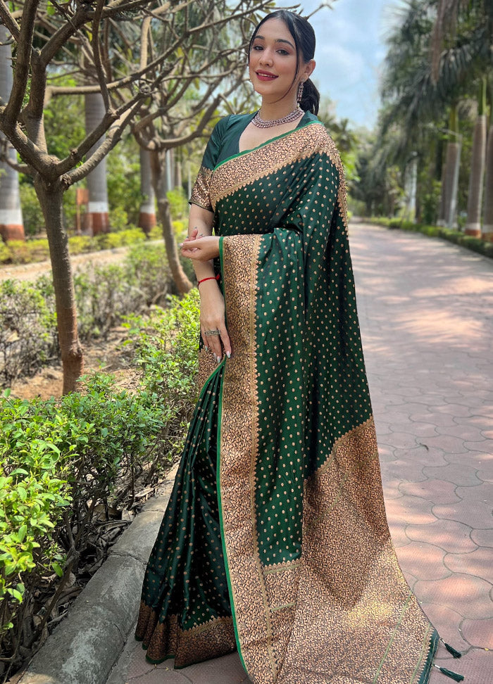 Dark Green Silk Saree With Blouse Piece - Indian Silk House Agencies
