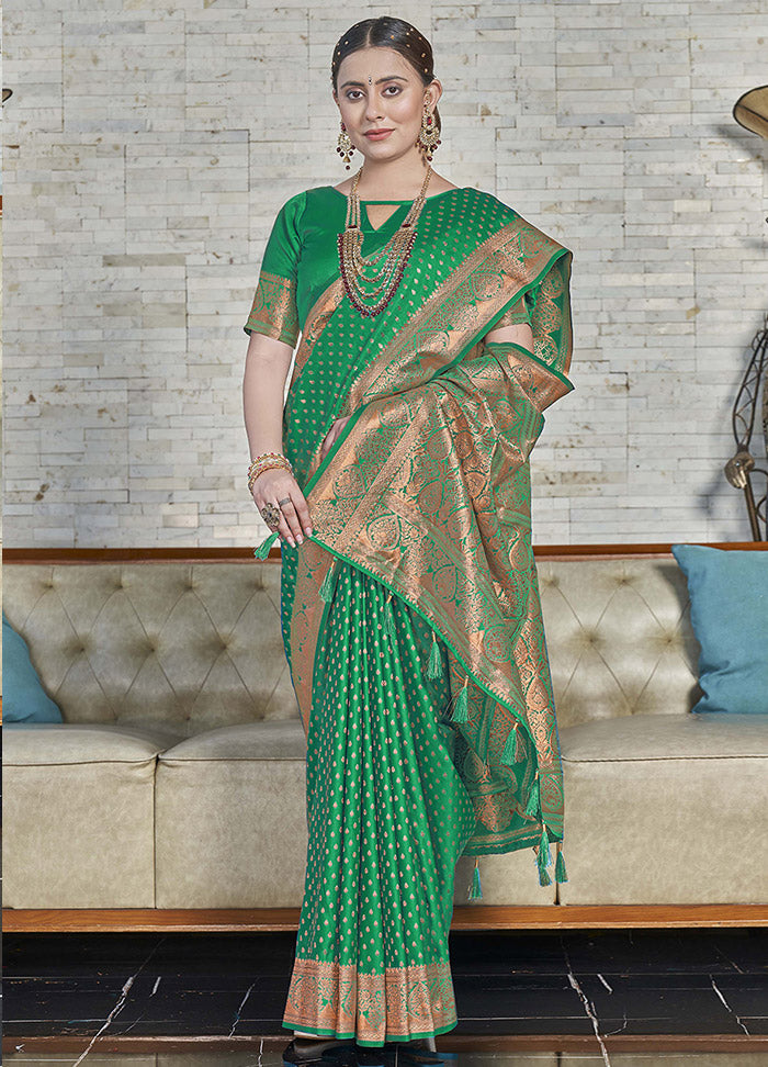 Green Silk Saree With Blouse Piece - Indian Silk House Agencies